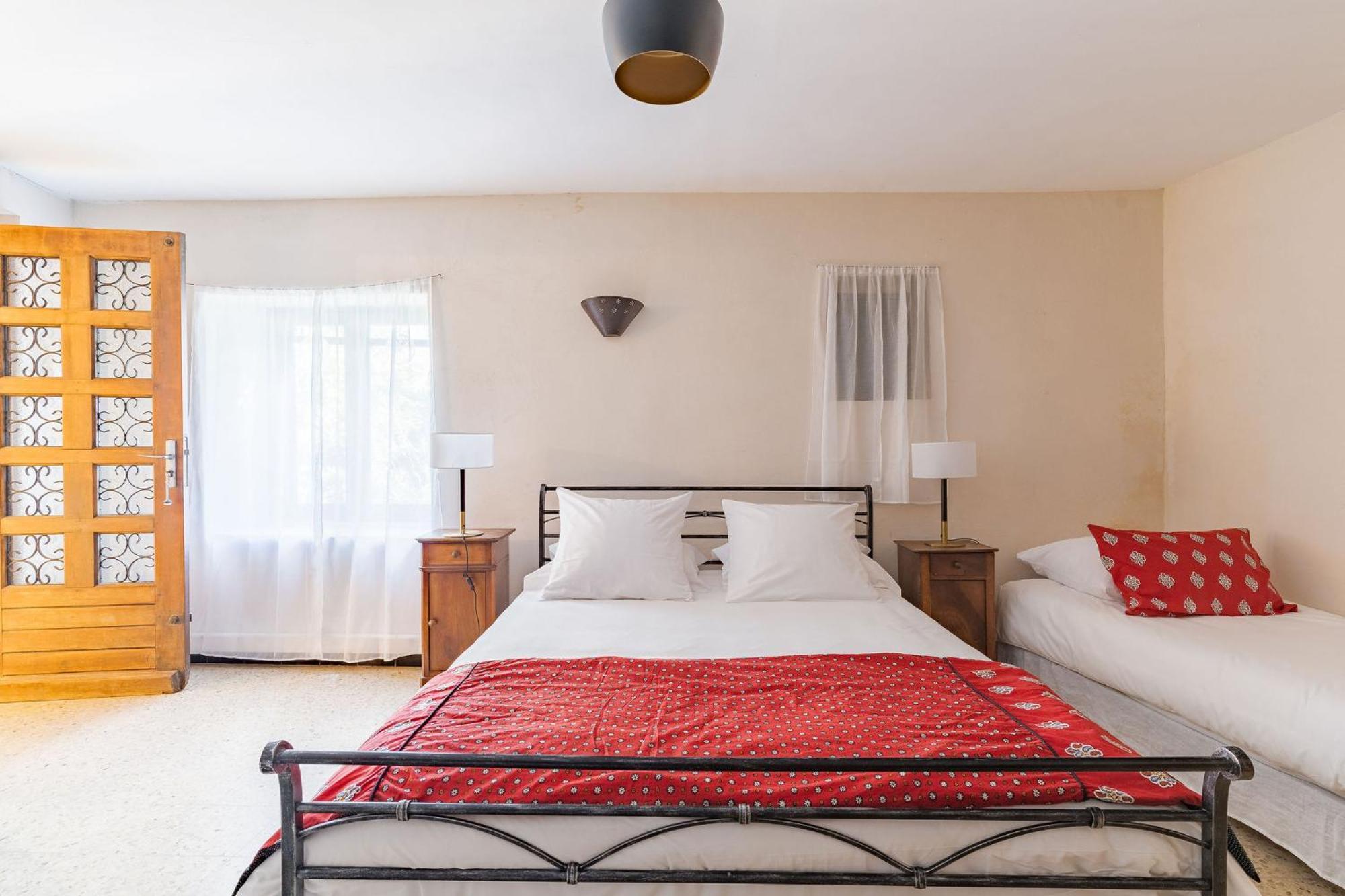 Les Calades Villa Ledenon ภายนอก รูปภาพ